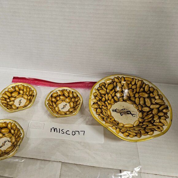 Antique Mr. Peanut Serving bowl plus mini bowls - Picture 1 of 4